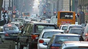 automobilista ecocompatibile