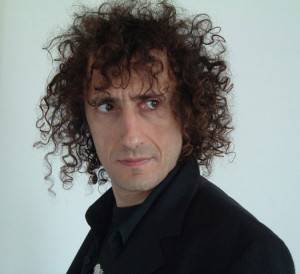 Antonio-Rezza-asta-al.buio