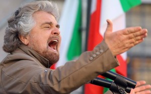 Grillo-attacca-renzi