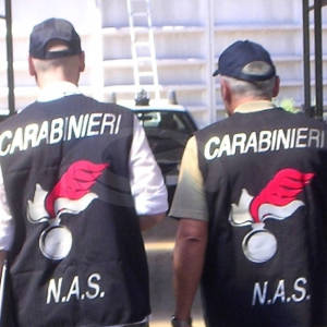 Nas