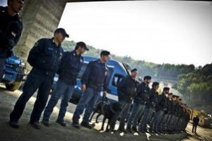 blocco-stipendi-sciopero-forze-ordine