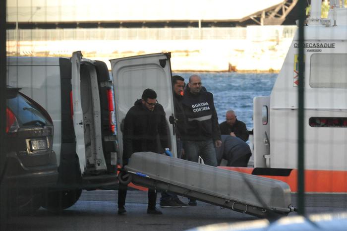 Traghetto: salma in porto Brindisi è di una donna