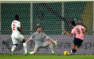 Palermo-Roma, il gol di Dybala-2