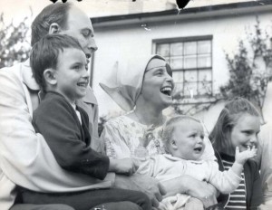 Roald Dahl con la famiglia
