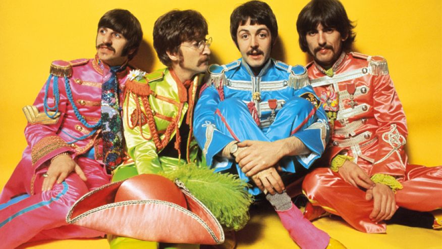 the-beatles-sg-pepper