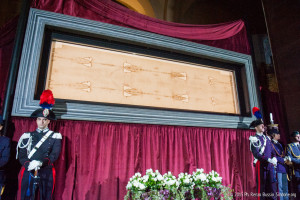 TORINO-CONFERENZA-STAMPA-DI-APERTURA-OSTENSIONE-SINDONE-2015_PH.-RENZO-BUSSIO-8692