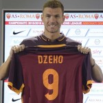 img1024-700_dettaglio2_Dzeko-presenta-la-maglia-della-Roma