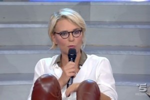 maria-de-filippi-caccia-valentina